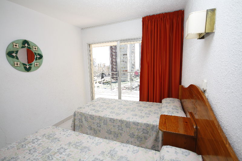 Apartamentos Niza เบนิดอร์ม ภายนอก รูปภาพ