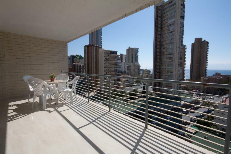 Apartamentos Niza เบนิดอร์ม ภายนอก รูปภาพ